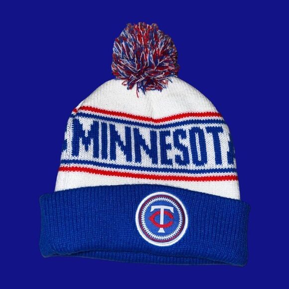 MLB MN Twins Caribou Coffee Collaboration Knit Pom Pom Hat - Picture 3 of 3